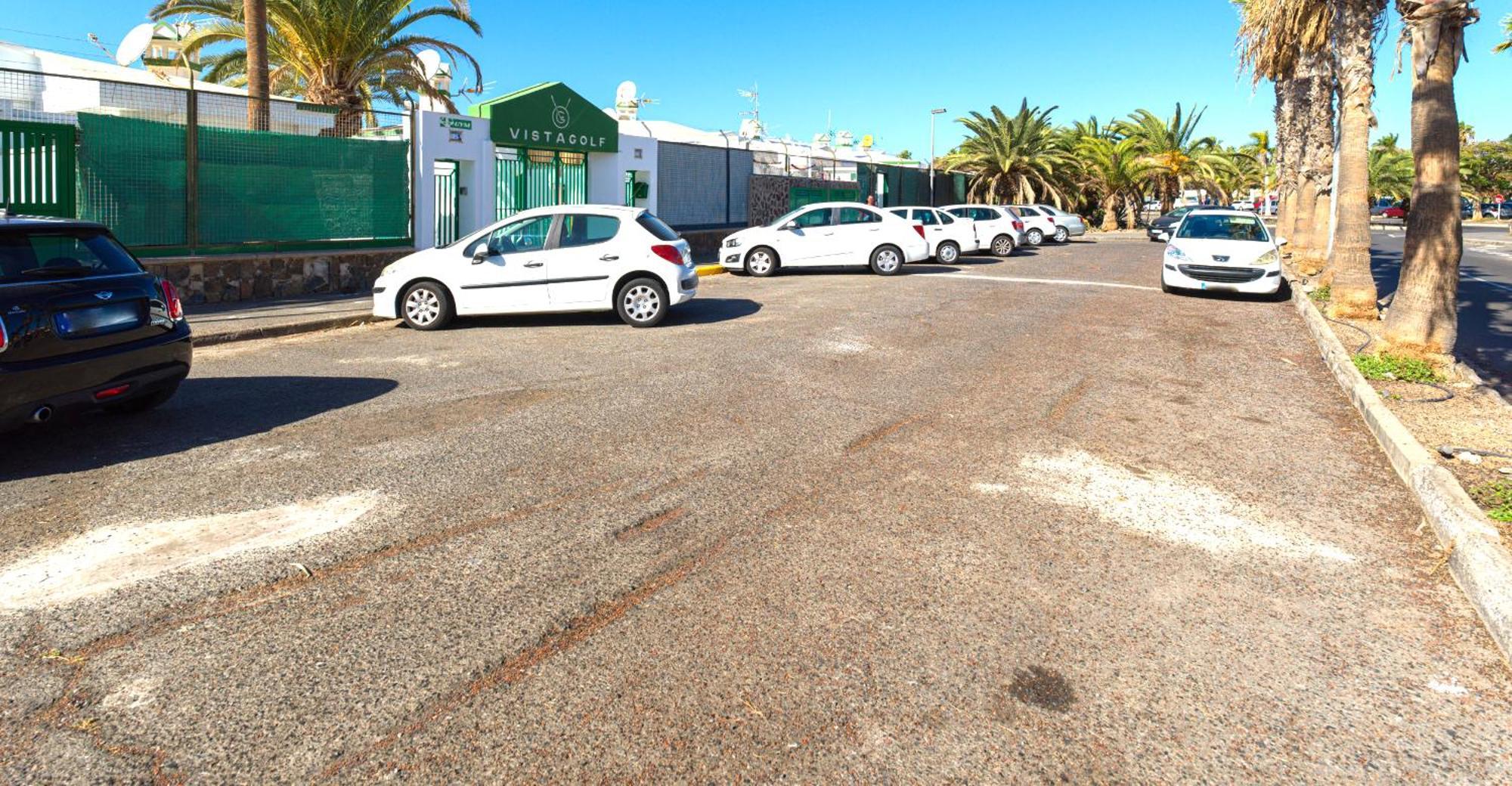 Bungalow Campo De Golf San Bartolome Bagian luar foto